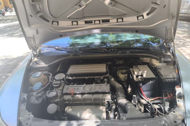 Used Skoda Octavia 2012 1.6L Manual Yijie Edition Engine Bay