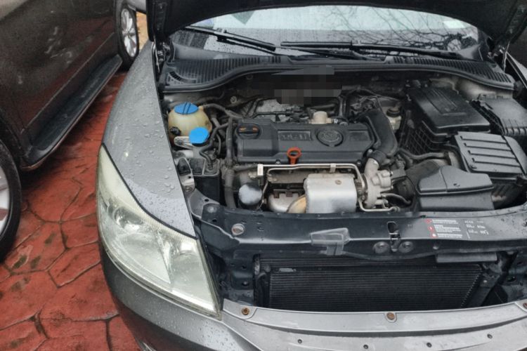 Used Skoda Octavia 2012 1.4TSI DSG Yijun Edition Engine Bay Right