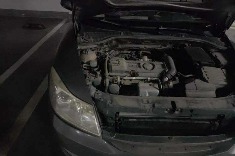 Used Skoda Octavia 2012 1.4TSI Manual - Yijun Edition Engine Bay Right