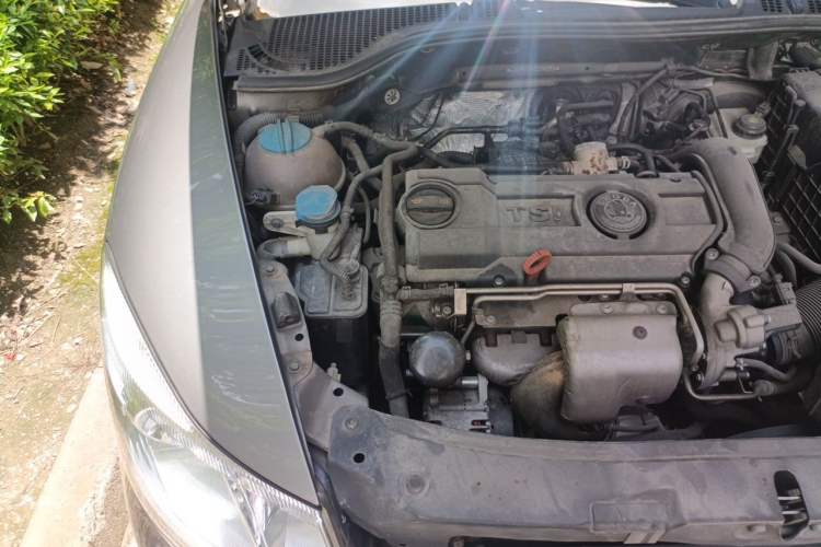 Used Skoda Octavia 2012 1.4TSI DSG Yijun Edition Engine Bay Right