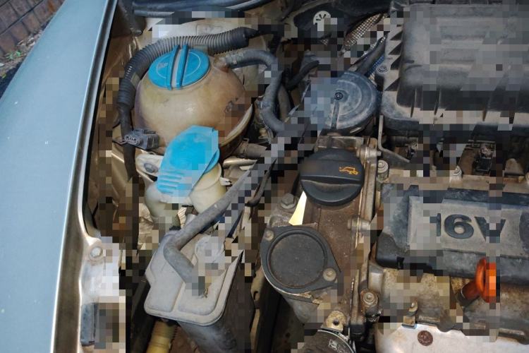 Used Skoda Octavia 2012 1.6L Automatic Yijie Edition Engine Bay Right