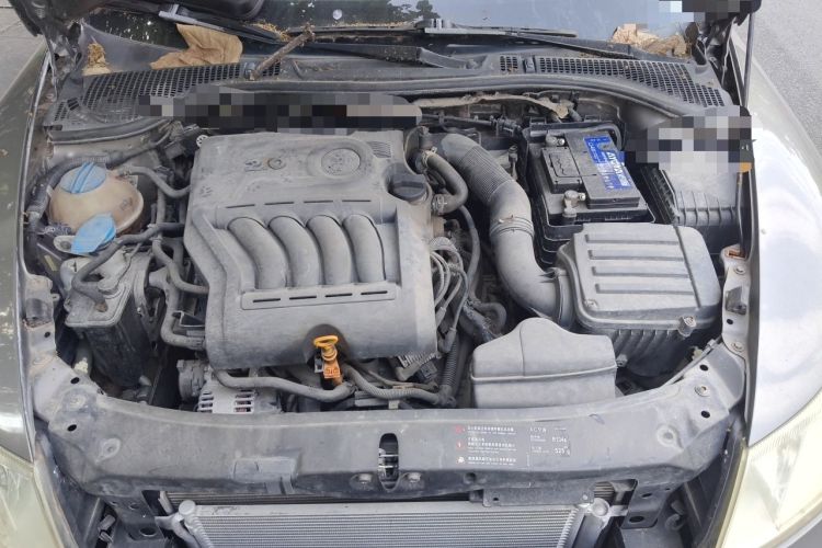Used Skoda Octavia 2012 2.0L Automatic Yijie Version Engine Bay