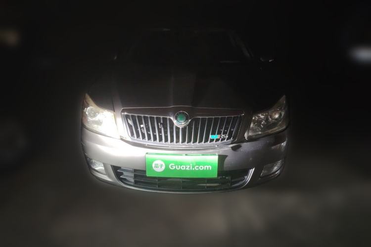 Used Skoda Octavia 2012 1.6L Automatic Yijie Edition Front