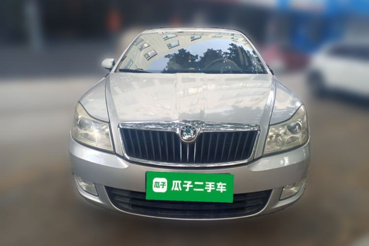Used Skoda Octavia 2012 1.6L Manual Eado Edition Front