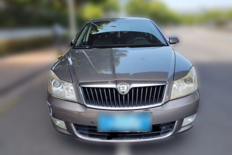 Used Skoda Octavia 2012 1.6L Automatic Yijie Edition Front