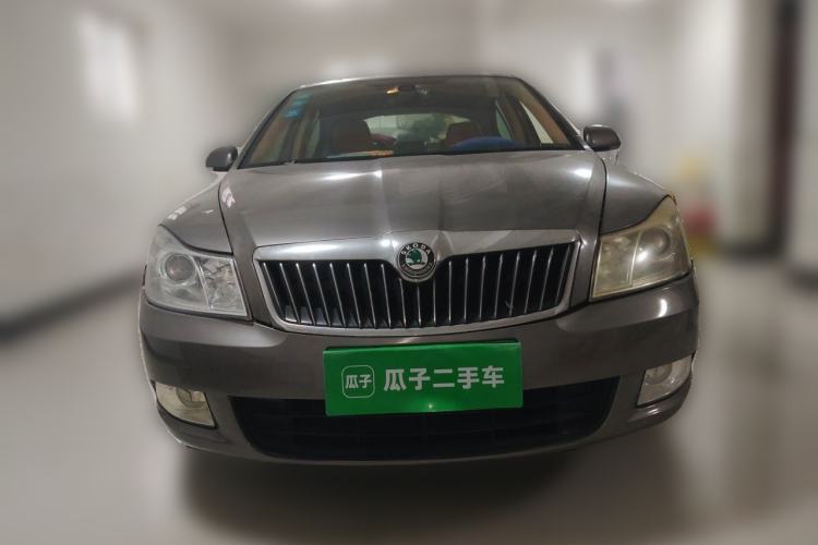 Used Skoda Octavia 2012 1.6L Automatic Yijun Edition Front