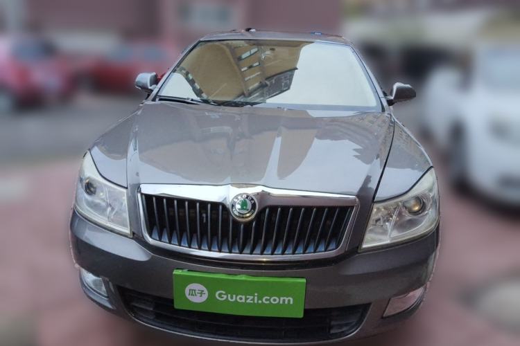 Used Skoda Octavia 2012 1.6L Manual Yijie Edition Front
