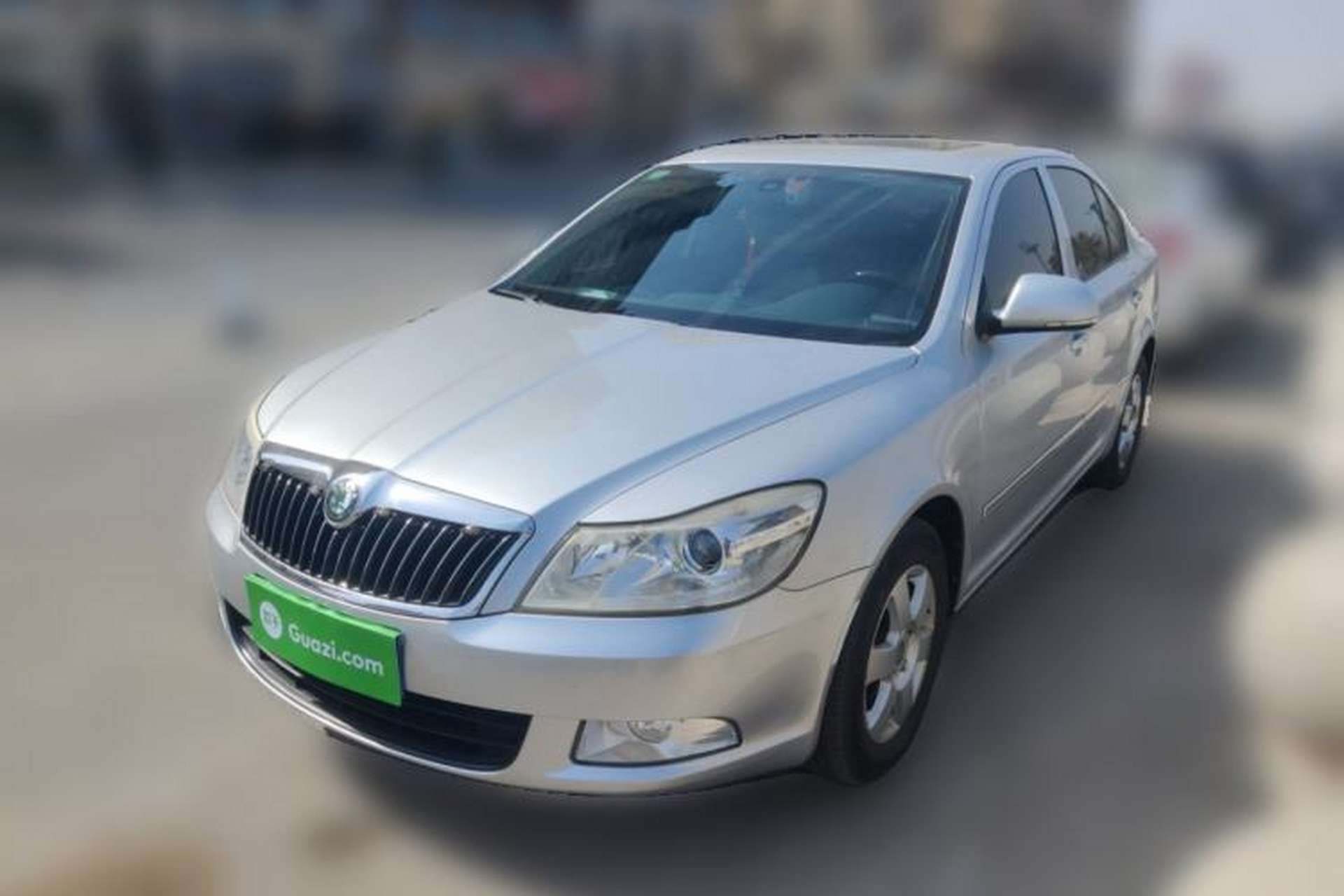 Used Skoda Octavia 2012 1.6L Manual Yijun Edition Front Left 45 Deg