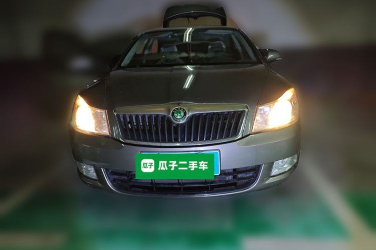 Used Skoda Octavia 2012 1.6L Automatic Yijie Edition Front