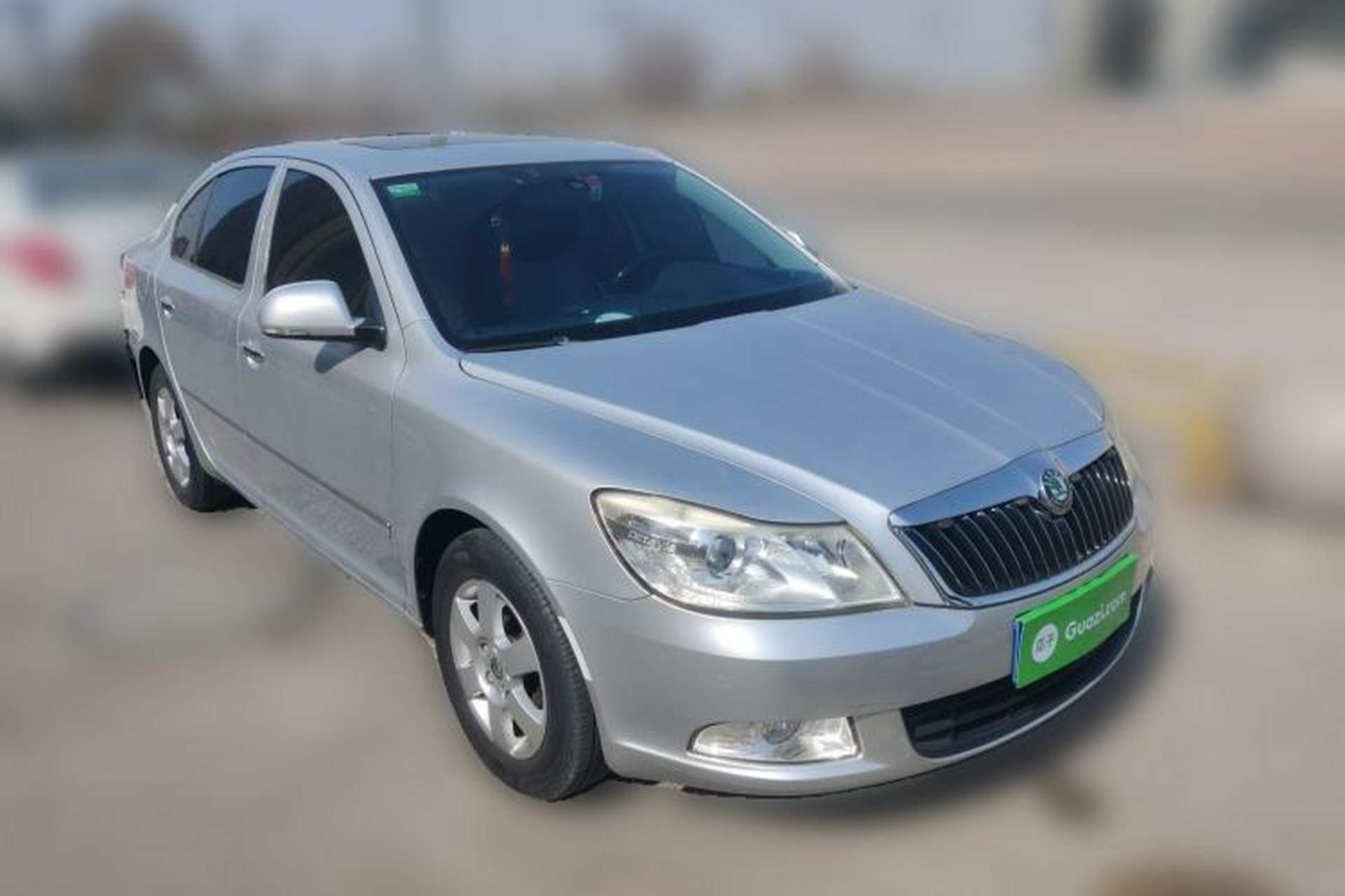 Used Skoda Octavia 2012 1.6L Manual Yijun Edition Front Right 45 Deg