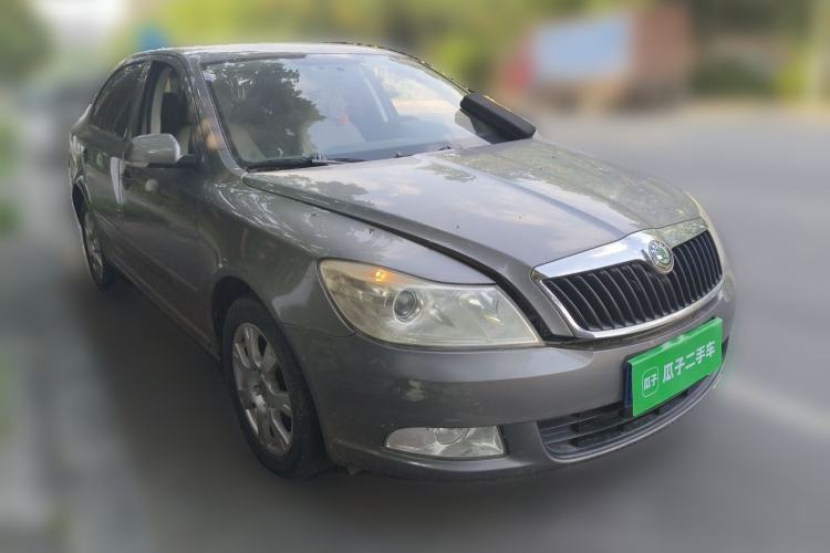 Used Skoda Octavia 2012 2.0L Automatic Yijie Version Front Right 45 Deg
