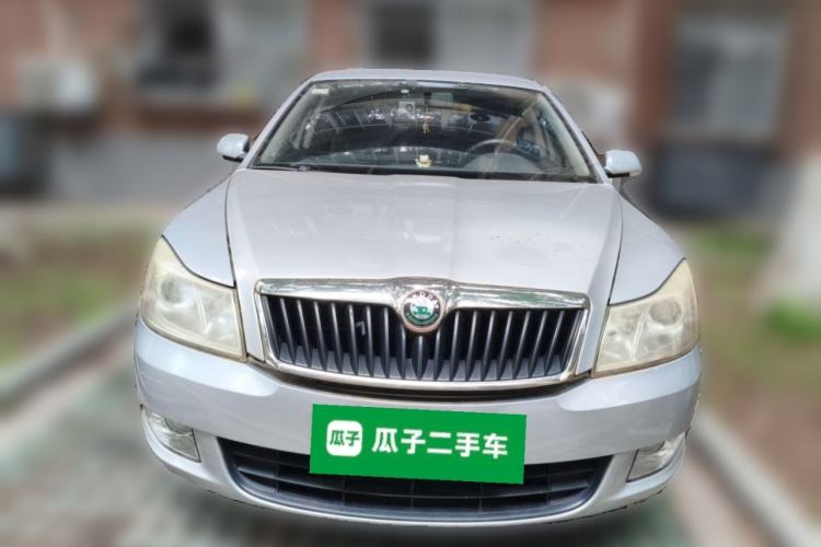 Used Skoda Octavia 2012 1.6L Manual Yijie Edition Front