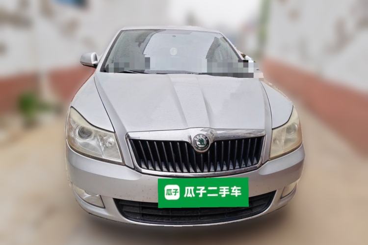 Used Skoda Octavia 2012 1.6L Manual Yijie Edition Front