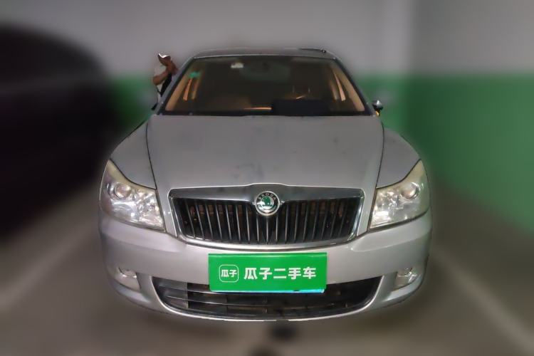 Used Skoda Octavia 2012 1.6L Manual Yijie Edition Front