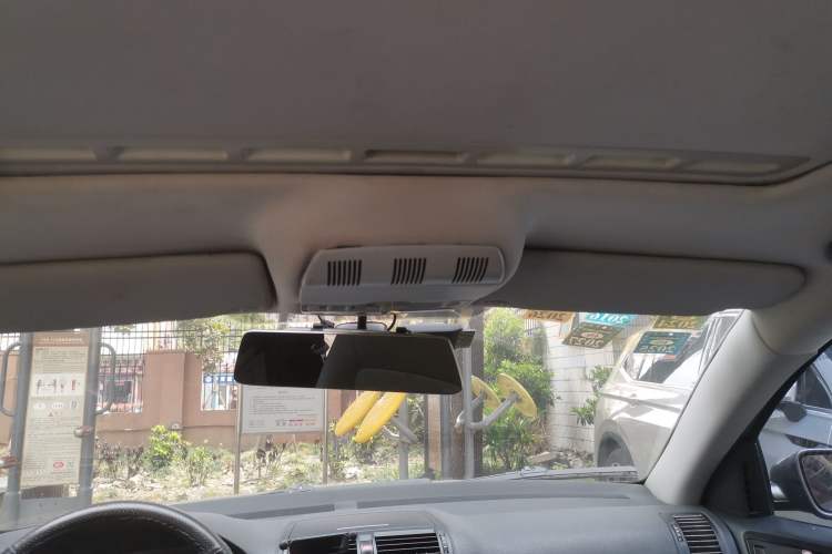 Used Skoda Octavia 2012 1.6L Manual Yijun Edition Headliner