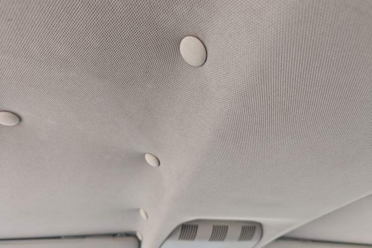 Used Skoda Octavia 2012 1.6L Manual Eado Edition Headliner