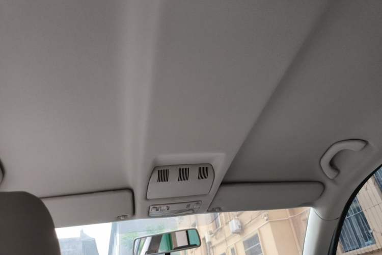Used Skoda Octavia 2012 2.0L Automatic Yijie Version Headliner