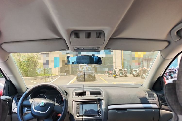 Used Skoda Octavia 2012 1.6L Automatic Yijie Edition Headliner