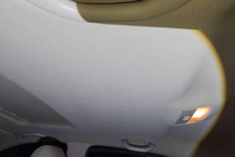 Used Skoda Octavia 2012 1.6L Automatic Yijun Edition Headliner