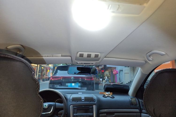 Used Skoda Octavia 2012 1.6L Manual Eado Edition Headliner