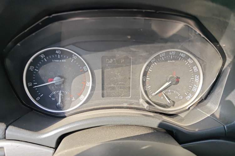Used Skoda Octavia 2012 1.6L Automatic Yijie Edition Instrument Cluster