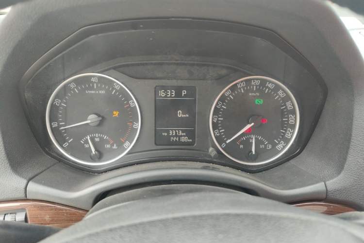 Used Skoda Octavia 2012 1.6L Automatic Yijun Edition Instrument Cluster