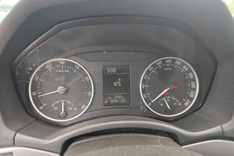 Used Skoda Octavia 2012 1.6L Manual Eado Edition Instrument Cluster