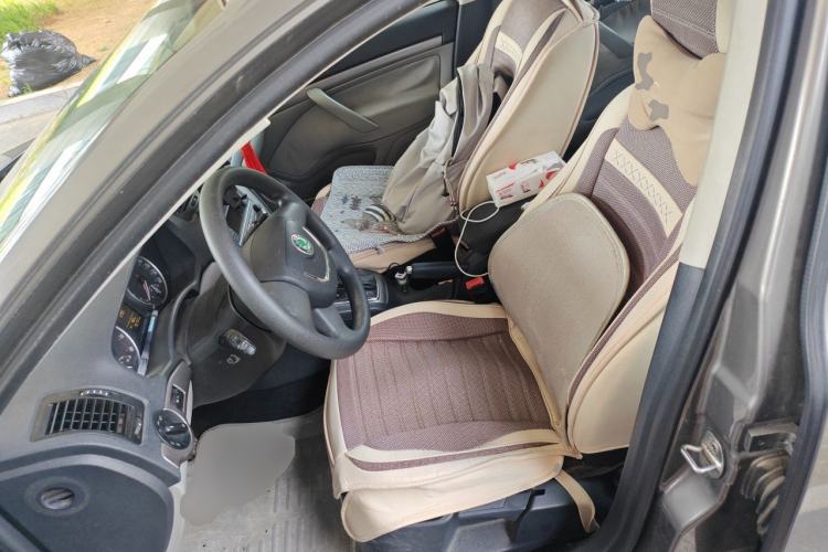 Used Skoda Octavia 2012 1.6L Automatic Yijie Edition Left Front Seat