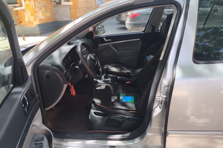 Used Skoda Octavia 2012 1.6L Manual Yijie Edition Left Front Seat