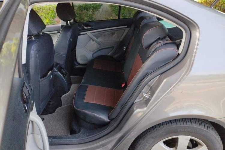 Used Skoda Octavia 2012 1.6L Automatic Yijie Edition Left Rear Seat