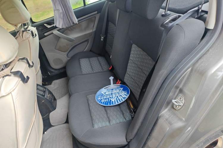 Used Skoda Octavia 2012 1.6L Automatic Yijie Edition Left Rear Seat