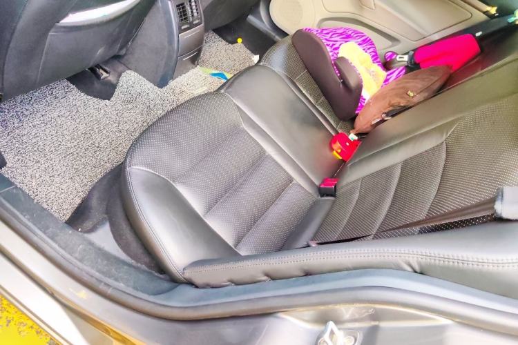 Used Skoda Octavia 2012 2.0L Automatic Yijie Version Left Rear Seat