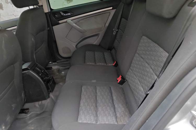 Used Skoda Octavia 2012 1.6L Manual Yijie Edition Left Rear Seat