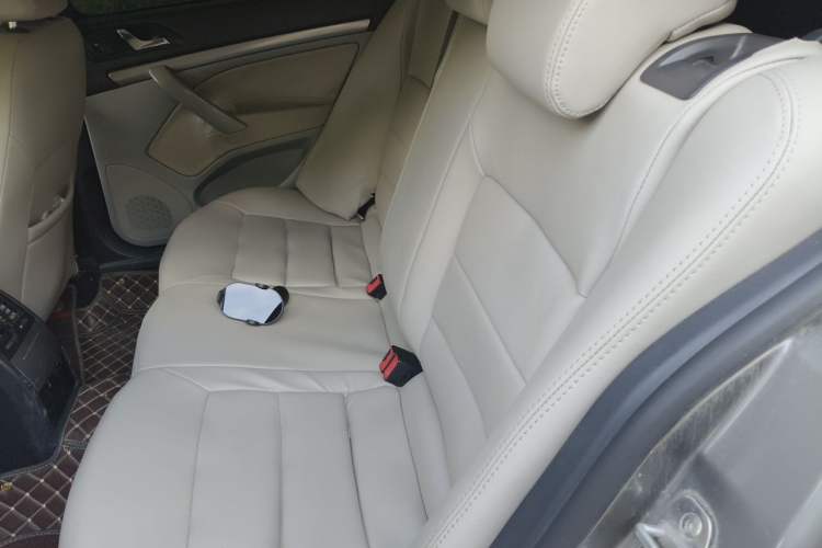 Used Skoda Octavia 2012 2.0L Automatic Yijie Version Left Rear Seat