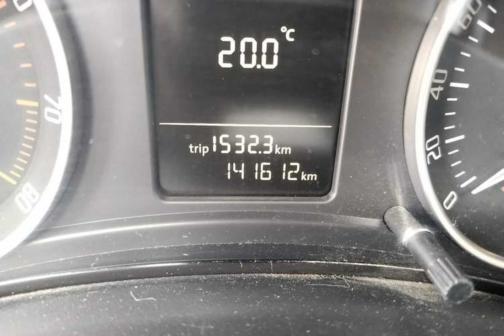 Used Skoda Octavia 2012 1.6L Automatic Yijie Edition Odometer Close Up