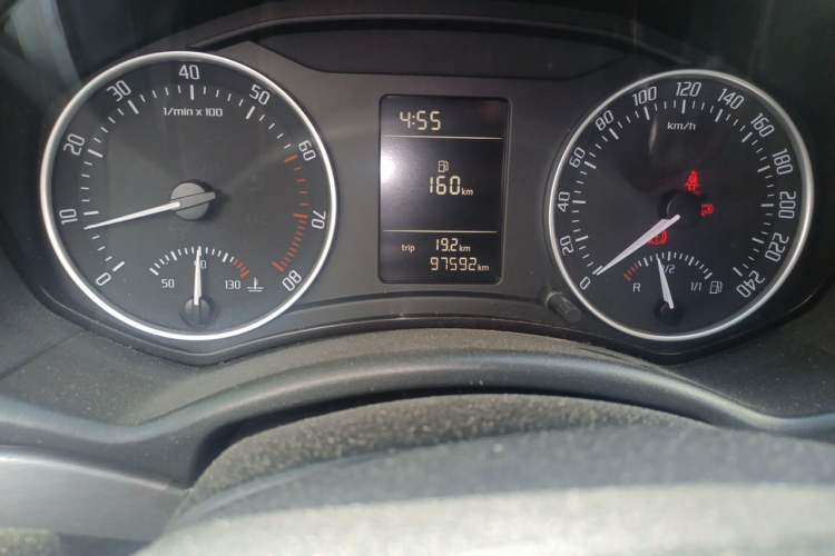 Used Skoda Octavia 2012 1.6L Manual Eado Edition Odometer Close Up