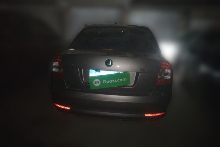 Used Skoda Octavia 2012 1.6L Automatic Yijie Edition Rear