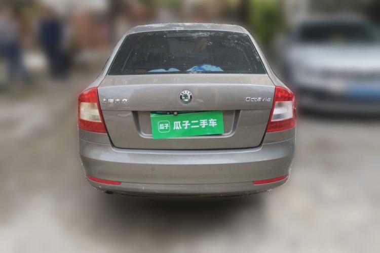 Used Skoda Octavia 2012 1.6L Manual Yijun Edition Rear