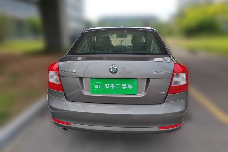 Used Skoda Octavia 2012 1.6L Automatic Yijie Edition Rear