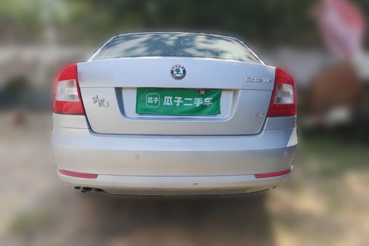Used Skoda Octavia 2012 2.0L Manual Yijie Version Rear