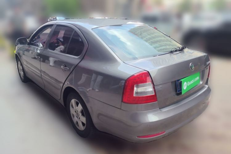Used Skoda Octavia 2012 1.6L Automatic Yijie Edition Rear Left 45 Deg