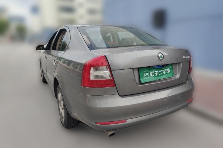 Used Skoda Octavia 2012 1.6L Automatic Yijun Edition Rear Left 45 Deg