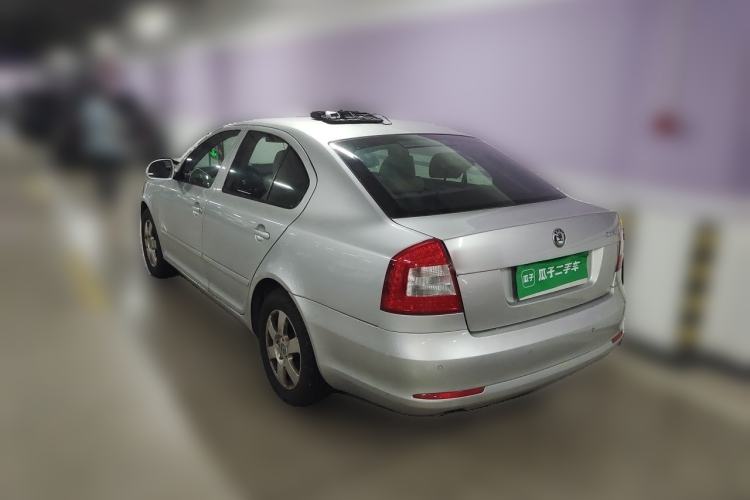 Used Skoda Octavia 2012 1.6L Manual Yijie Edition Rear Left 45 Deg