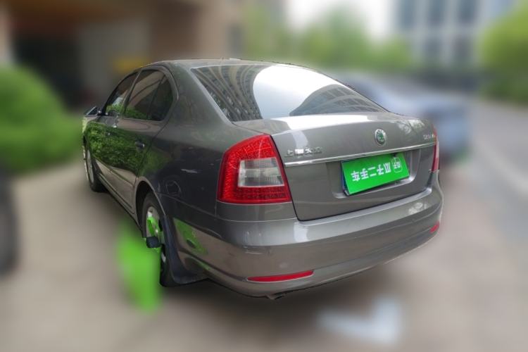 Used Skoda Octavia 2012 1.6L Manual Yijun Edition Rear Left 45 Deg