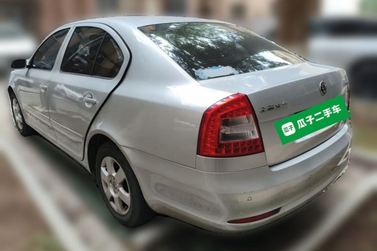 Used Skoda Octavia 2012 1.6L Manual Yijie Edition Rear Left 45 Deg
