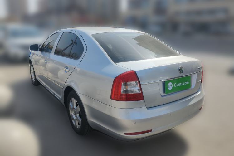 Used Skoda Octavia 2012 1.6L Manual Yijun Edition Rear Left 45 Deg