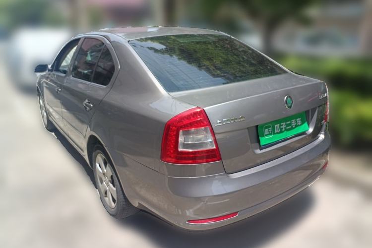 Used Skoda Octavia 2012 1.4TSI DSG Yijun Edition Rear Left 45 Deg