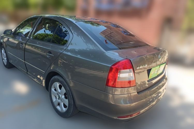 Used Skoda Octavia 2012 1.4TSI DSG Yijun Edition Rear Left 45 Deg
