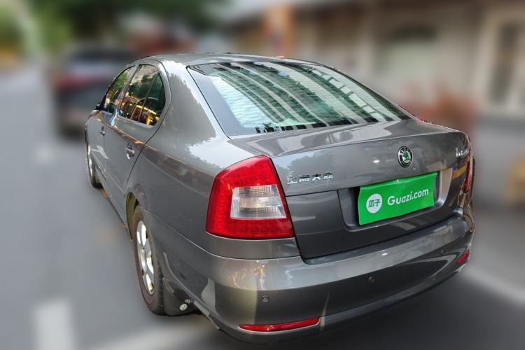 Used Skoda Octavia 2012 1.6L Manual Eado Edition Rear Left 45 Deg