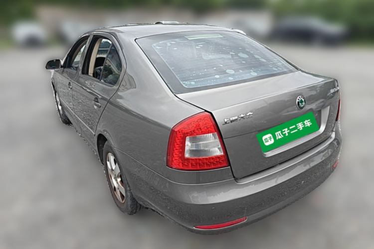 Used Skoda Octavia 2012 1.6L Automatic Yijun Edition Rear Left 45 Deg